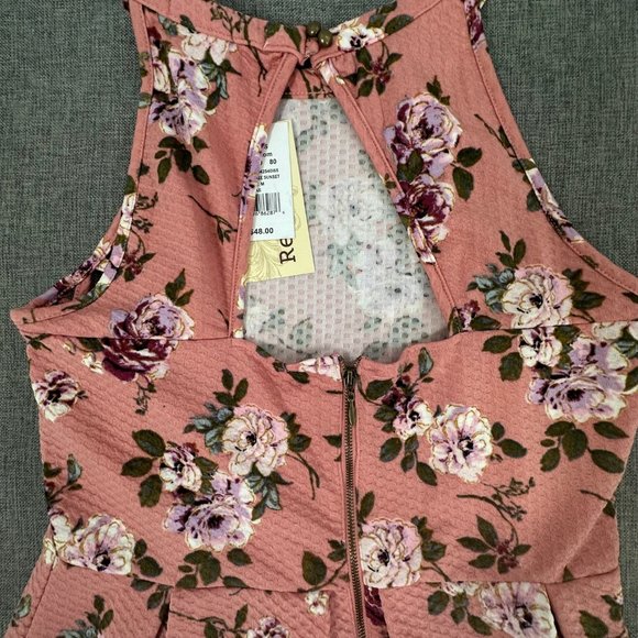 Rewind Floral Skater Dress Medium Sleeveless Pleated Peachy Color Brand New - Picture 12 of 15